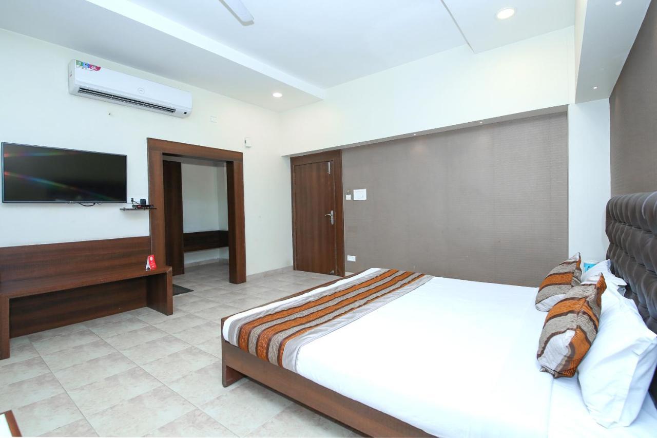 Jabali Palace Hotel จาบัลปูร์ ภายนอก รูปภาพ