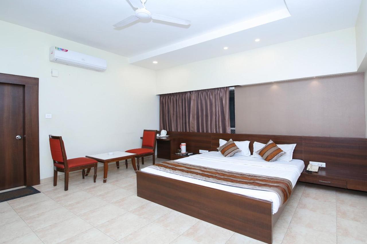 Jabali Palace Hotel จาบัลปูร์ ภายนอก รูปภาพ