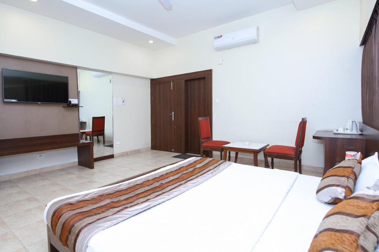 Jabali Palace Hotel จาบัลปูร์ ภายนอก รูปภาพ