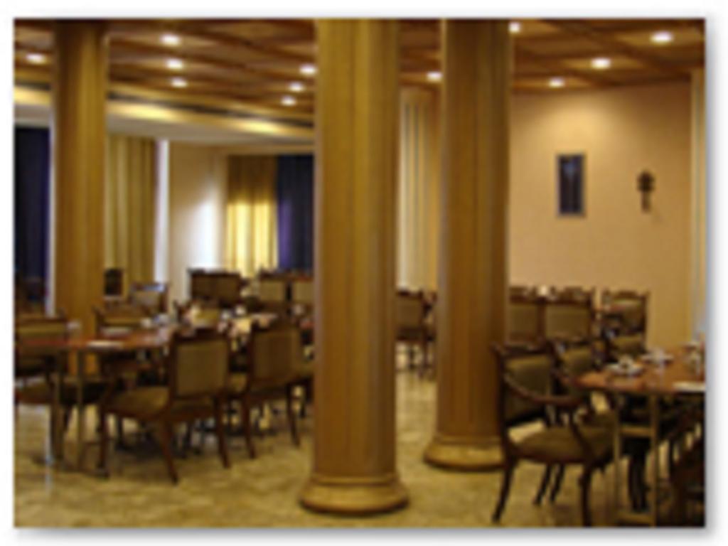 Jabali Palace Hotel จาบัลปูร์ ภายนอก รูปภาพ
