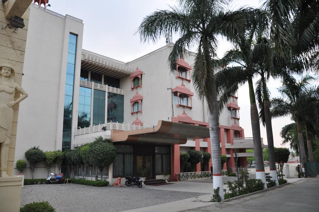 Jabali Palace Hotel จาบัลปูร์ ภายนอก รูปภาพ