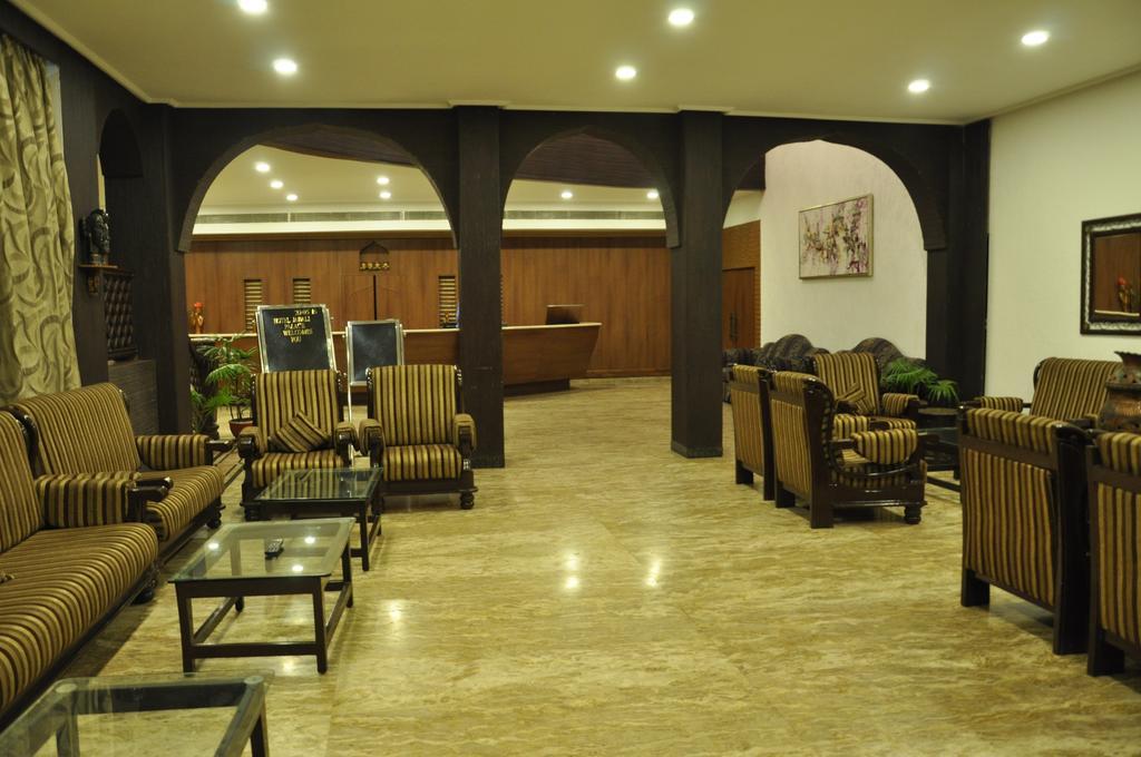 Jabali Palace Hotel จาบัลปูร์ ภายนอก รูปภาพ