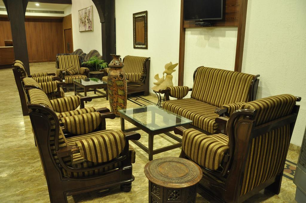 Jabali Palace Hotel จาบัลปูร์ ภายนอก รูปภาพ
